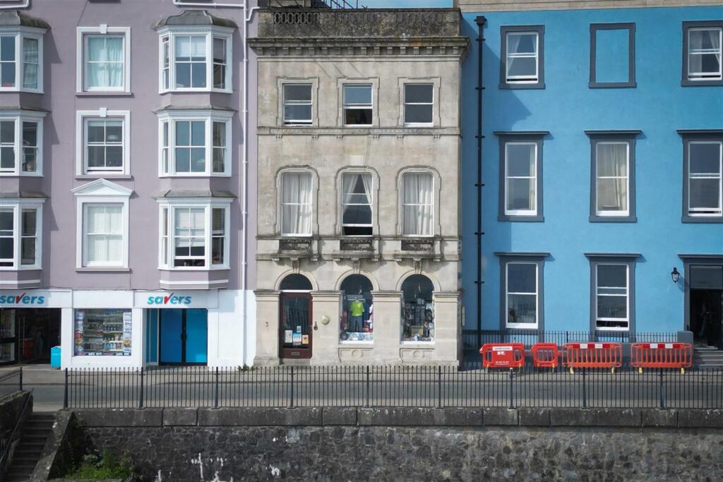 High Street, Tenby - Commercial and Residential Building photo 2
