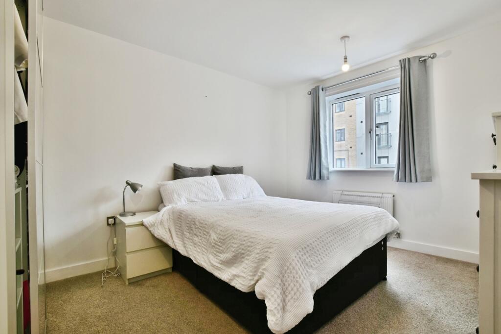 Apartment in Trafford, Greater Manchester - View 4