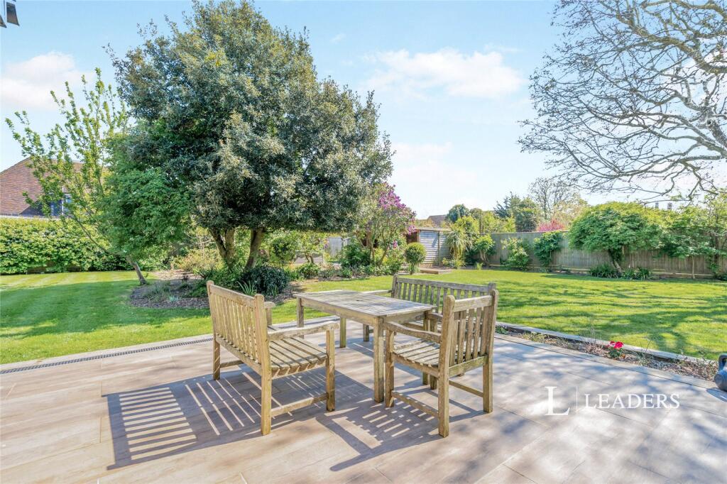 Property photo 8