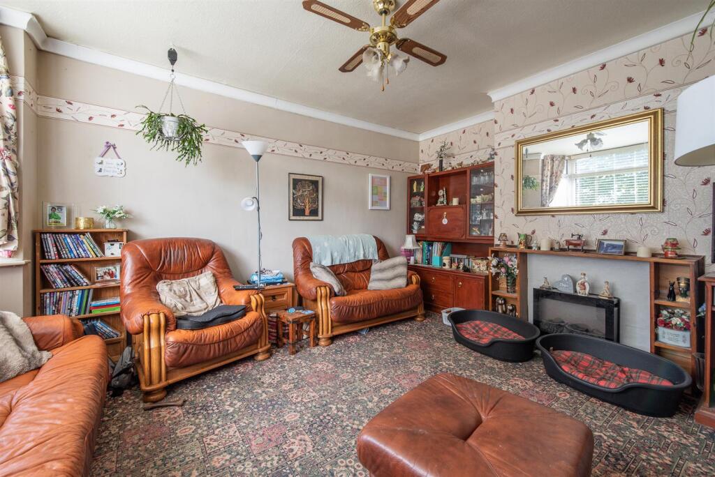 House in Preston - More