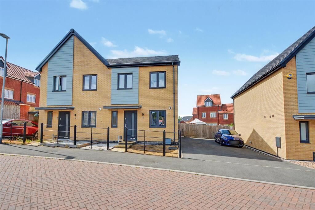 Main image of property: Skylark Rise, Stapleford, Nottingham