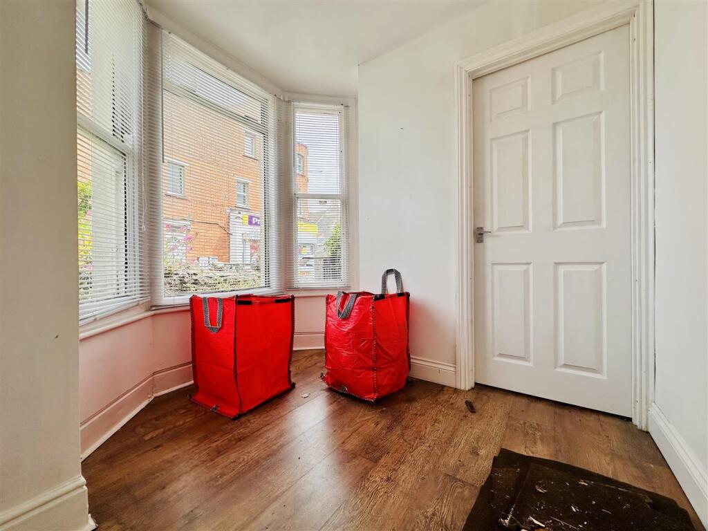 House in Weston-super-Mare, Milton - View 3