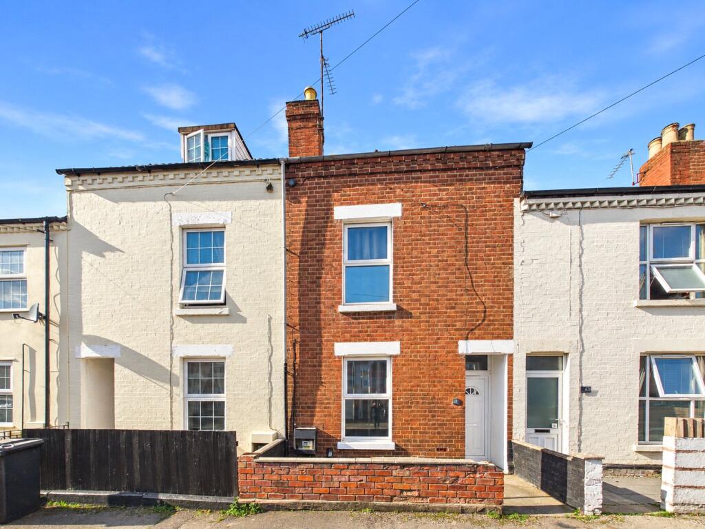 Gl1 Channel 4 bedroom terraced house for sale in Alfred Street, Gloucester ...