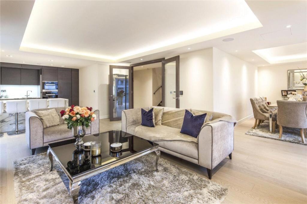 Main image of property: Thurstan Street, Fulham, London, SW6