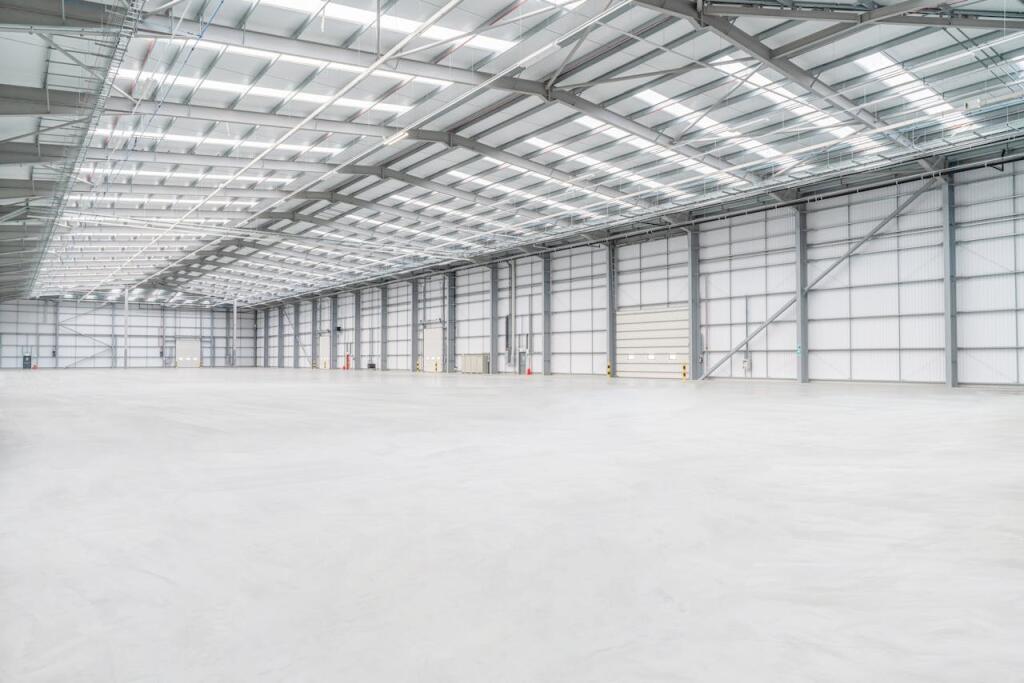 169 Northfleet - Warehouse 2.jpg