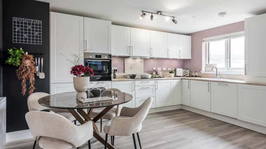 Main image of property: Turnhouse Road,
Edinburgh,
EH12 0AX