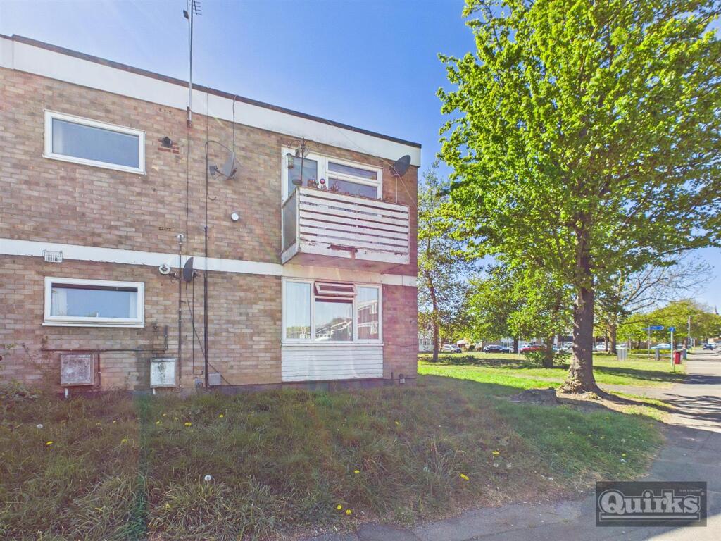 Main image of property: Ballards Walk, Basildon