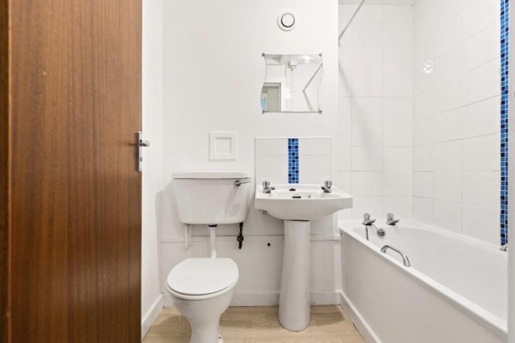Apartment in Glasgow - View 4