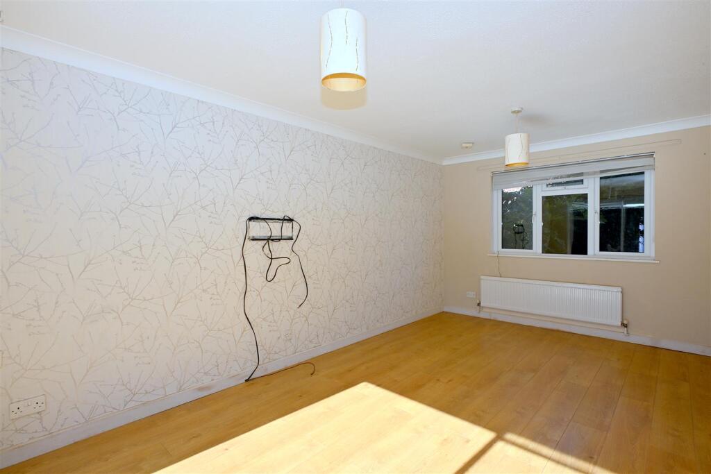 House in Brighton - View 5