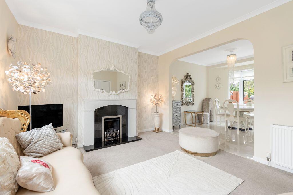 House in Edinburgh, East Craigs - View 3
