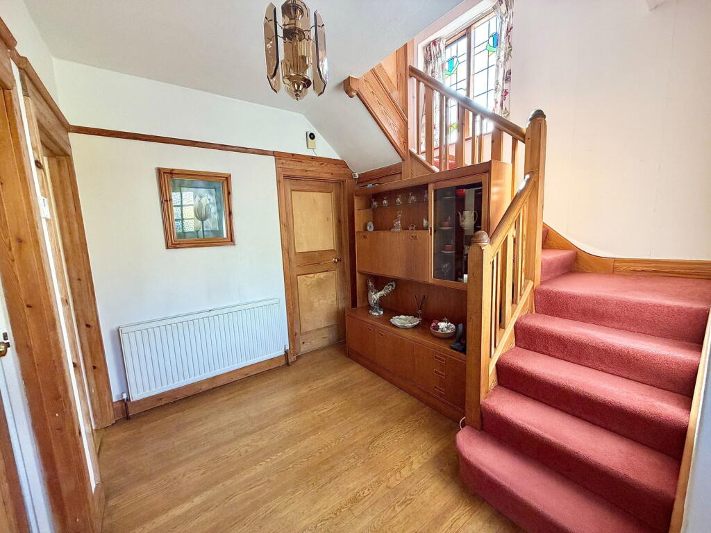 House in Northampton, West Northamptonshire - View 3
