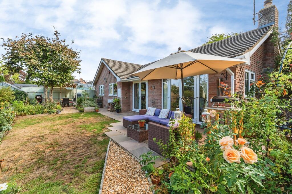 Main image of property: The Covert, Romsey