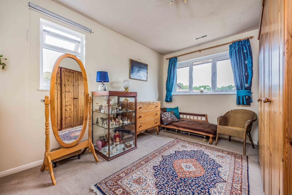 House in Southampton - View 5