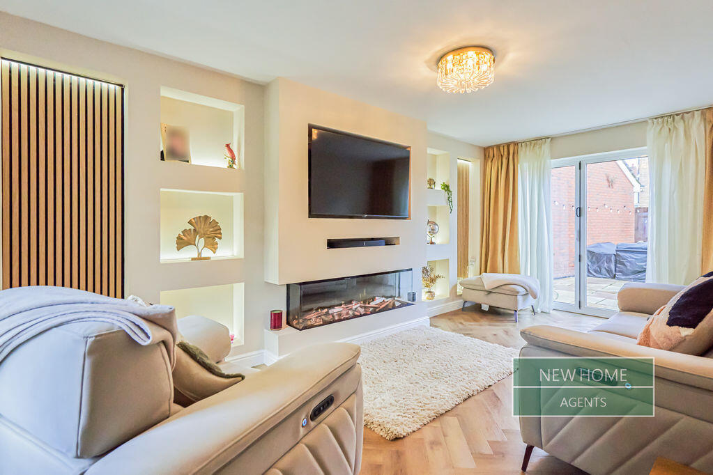 House in St Helens, Liverpool City Region - View 2