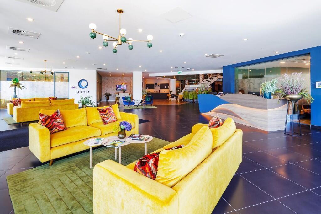 Business Lounge