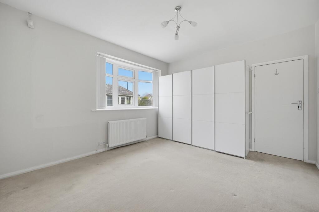 House in Harrogate - More