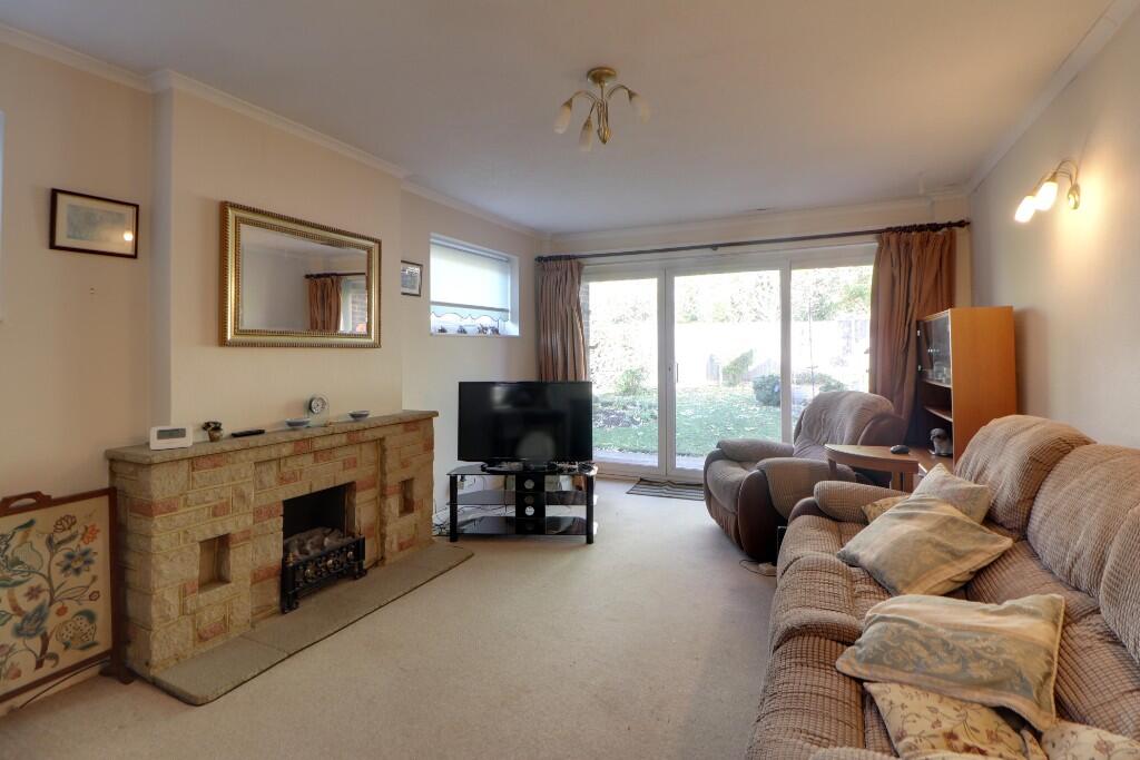 Franklins Road, Stevenage, Hertfordshire, SG1 photo 5