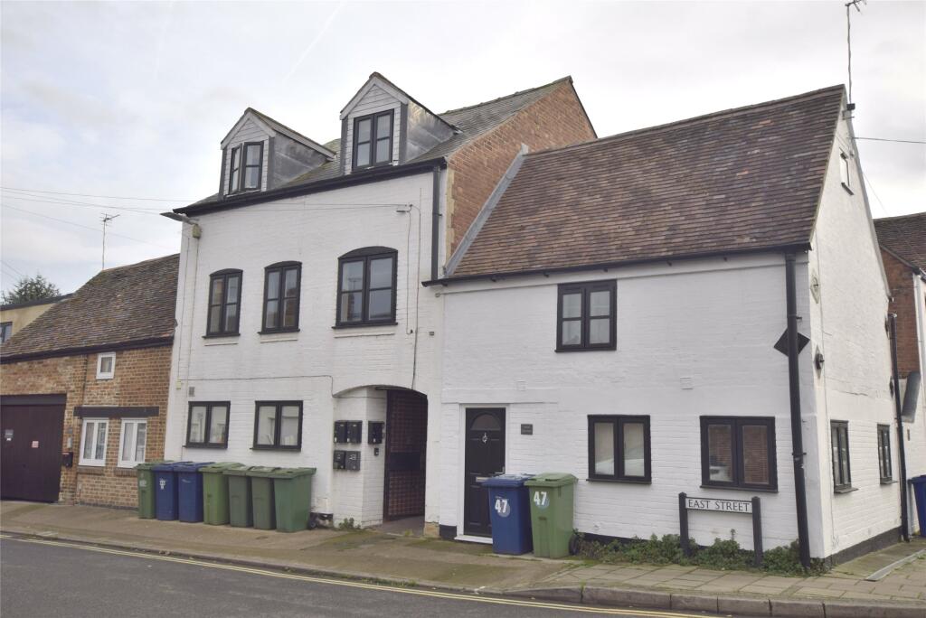 Main image of property: Tomkinson Court, 46 East Street, TEWKESBURY, Gloucestershire, GL20