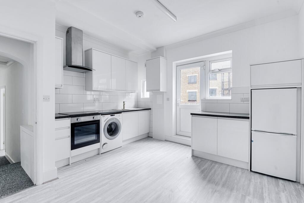 Apartment in London, Callis Yard, Charlton Riverside - View 2