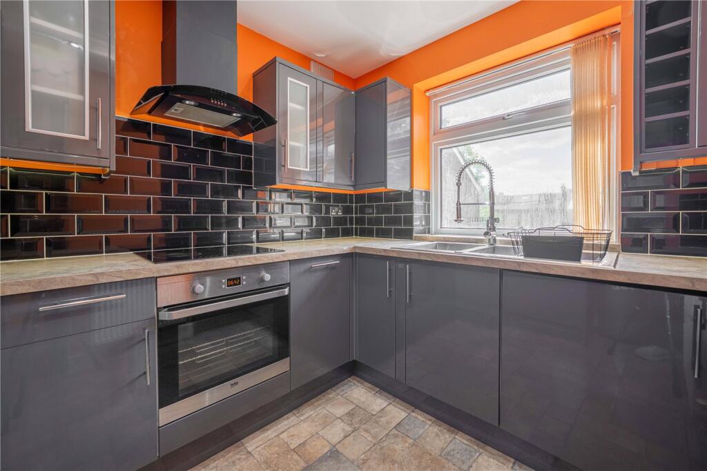 Leam Terrace, Leamington Spa, Warwickshire, CV31 photo 2