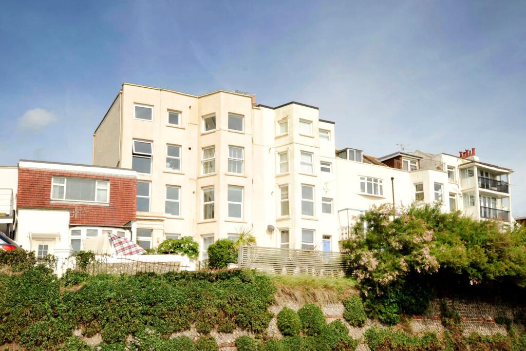 Apartment in Adur, Lancing