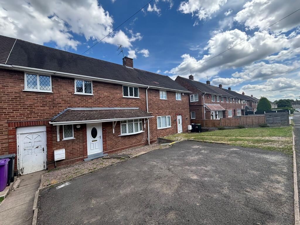 Main image of property: WESTCROFT AVENUE, UNDERHILL, WV10