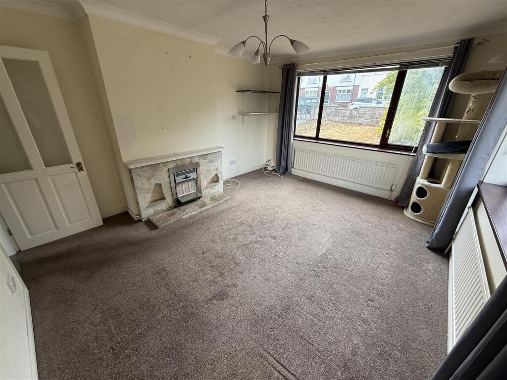 House in Ripley - View 4