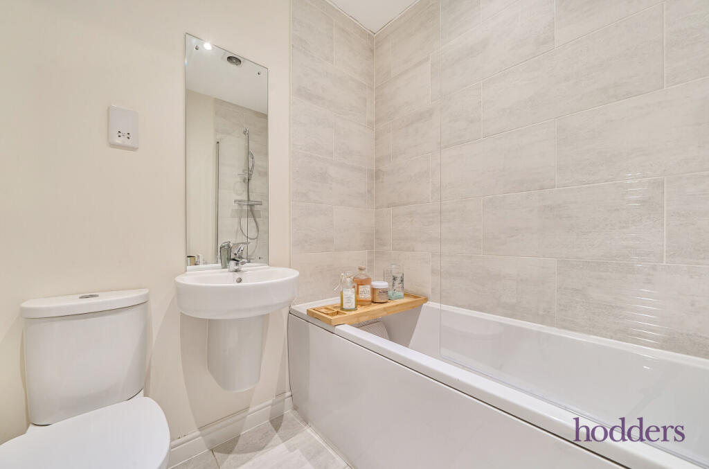 House in Runnymede, Addlestone - More