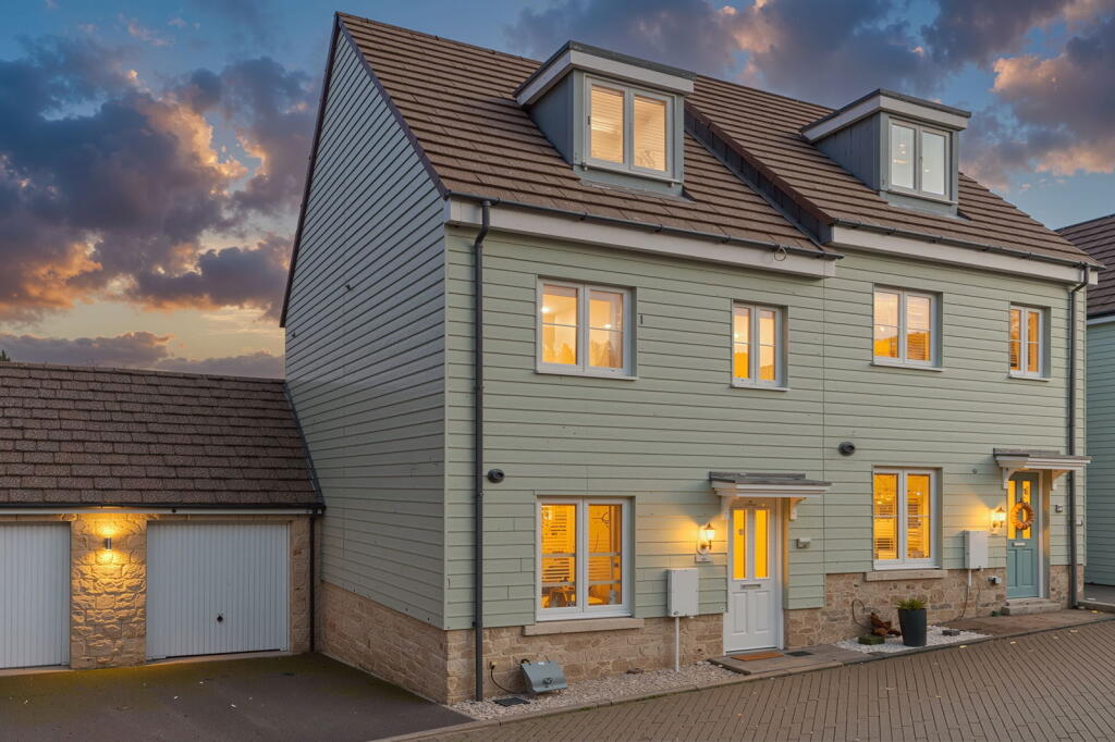 Main image of property: Mill View, Ridgeway Farm, Purton, SN5 4FN