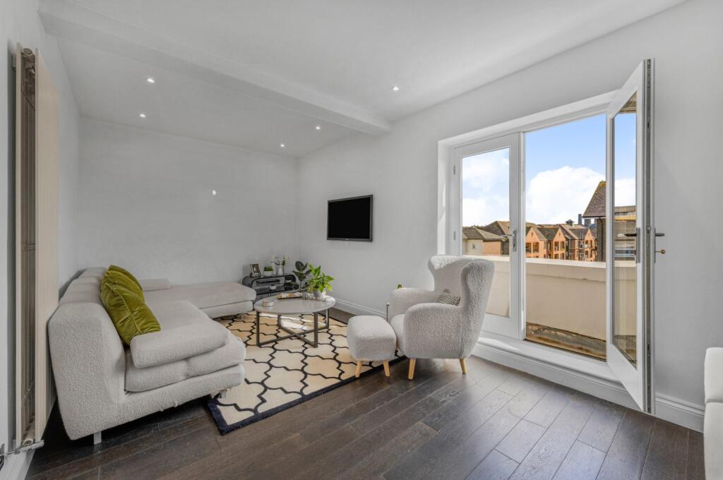 Main image of property: Saunders Ness Road, 
Cubitt Town, E14