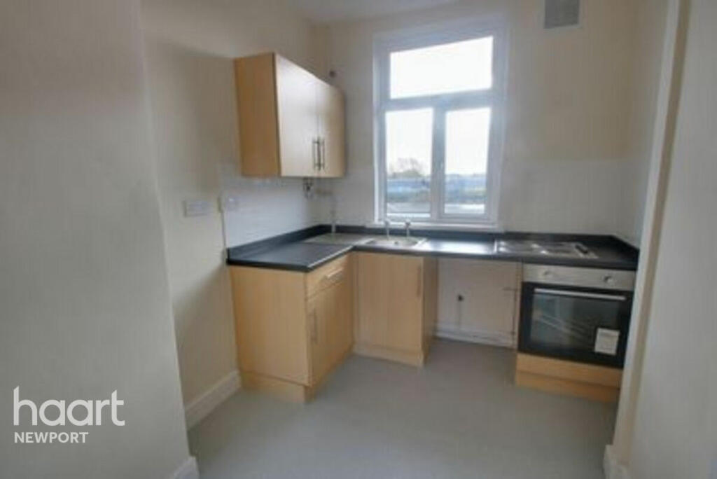 1-bed flat on Conway Road, Newport, £70,000
