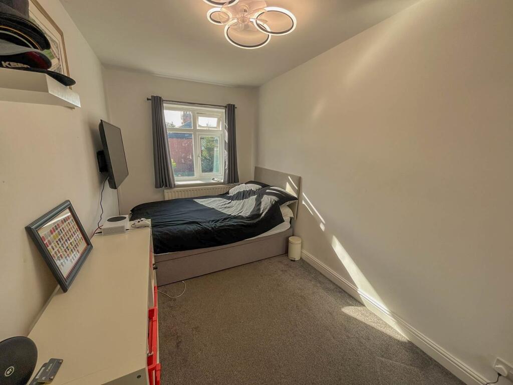 House in Rugby, Warwickshire - More