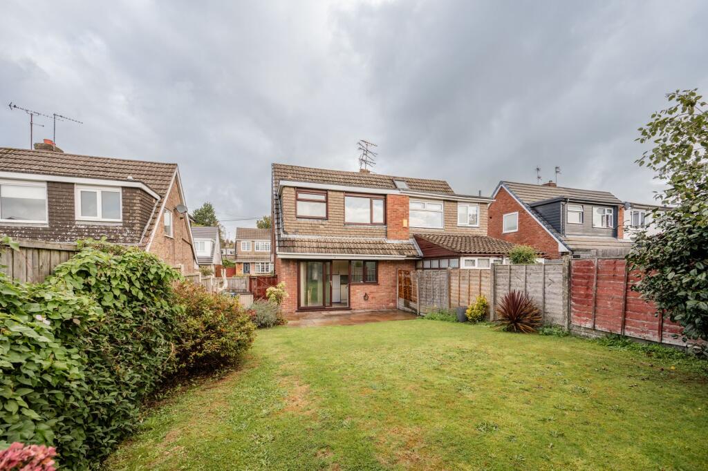 Derby Hill Road, Ormskirk, L39 photo 3