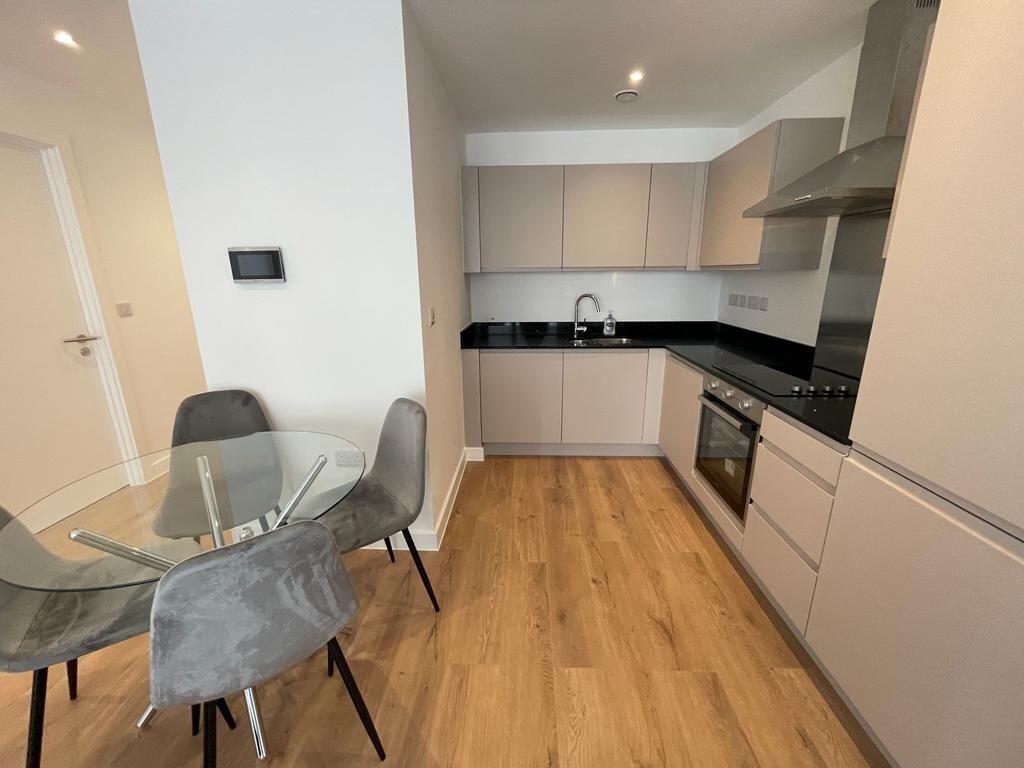Apartment in Warrington - More