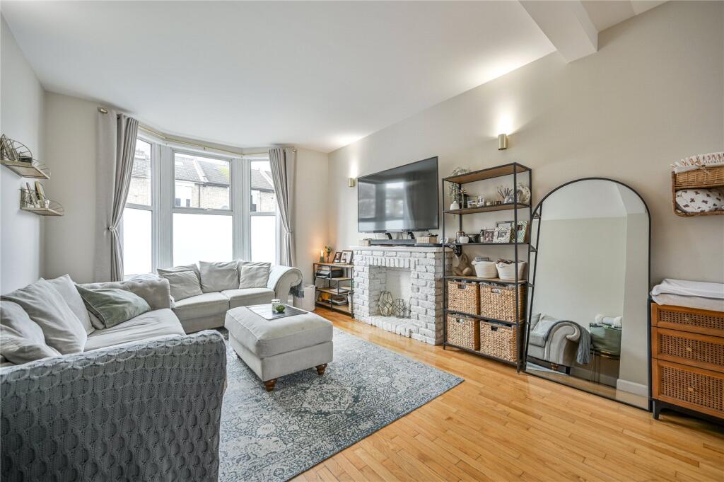 Whittington Road, London, N22 photo 2