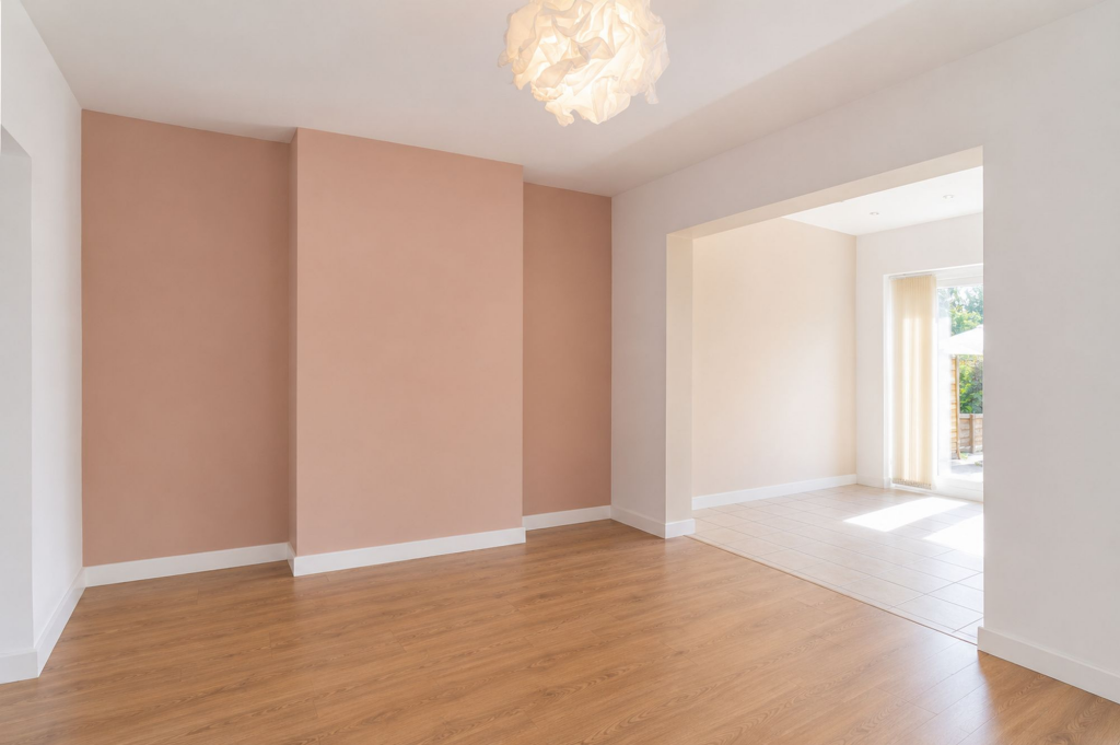 House in Epsom, Stoneleigh - View 5