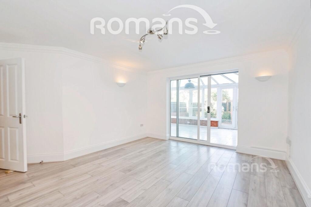 House in Hart, Elvetham Heath - View 4