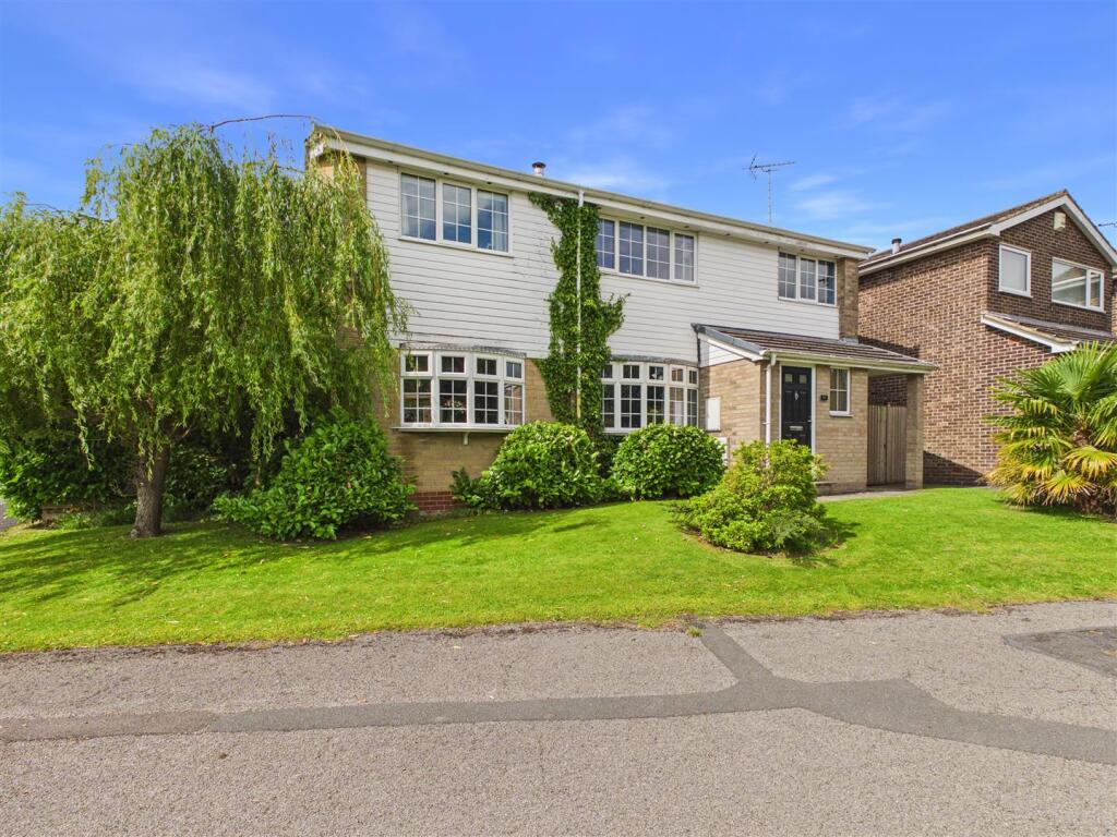 Main image of property: Gosforth Drive, Dronfield Woodhouse, Dronfield