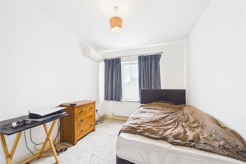 House in Northampton, Dallington - View 4