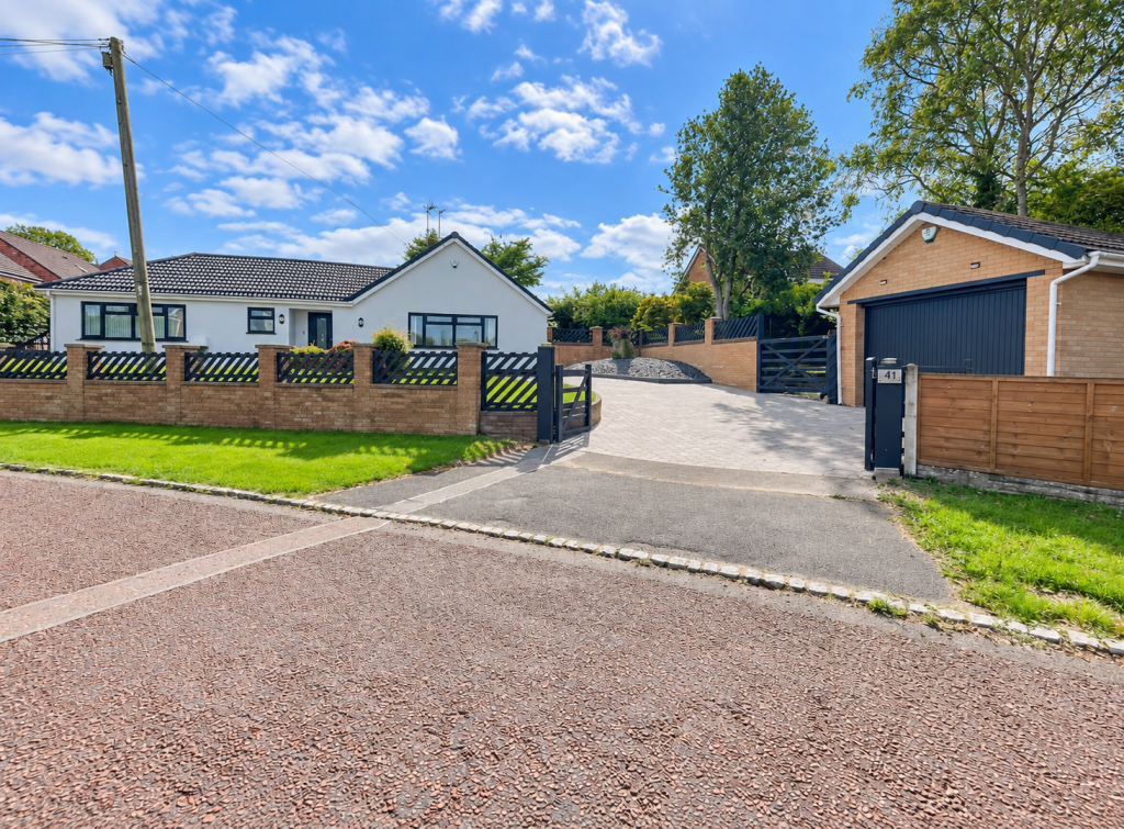 House in Warrington - View 4