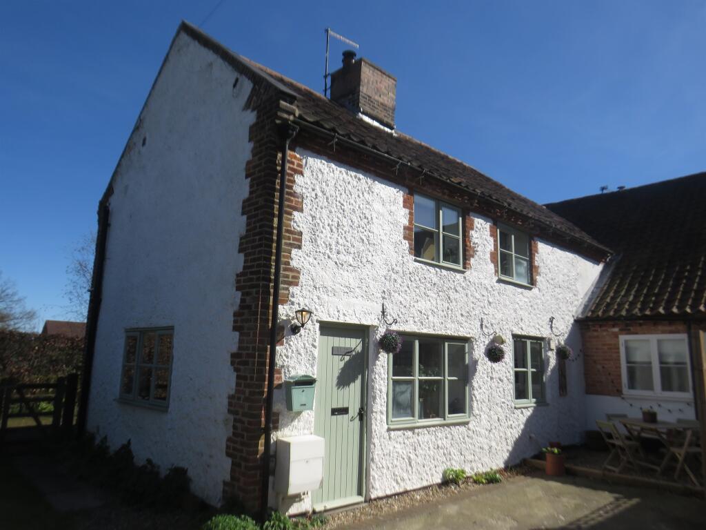 Main image of property: Pearsons Road, Holt