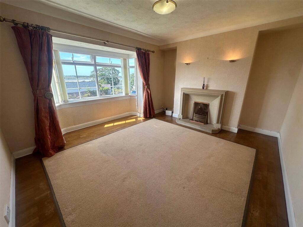 House in Llandudno, Caernarfon - View 4