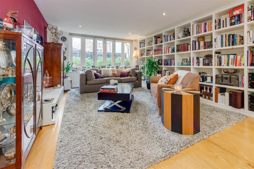 Main image of property: Cromwell Avenue, Highgate, London, N6