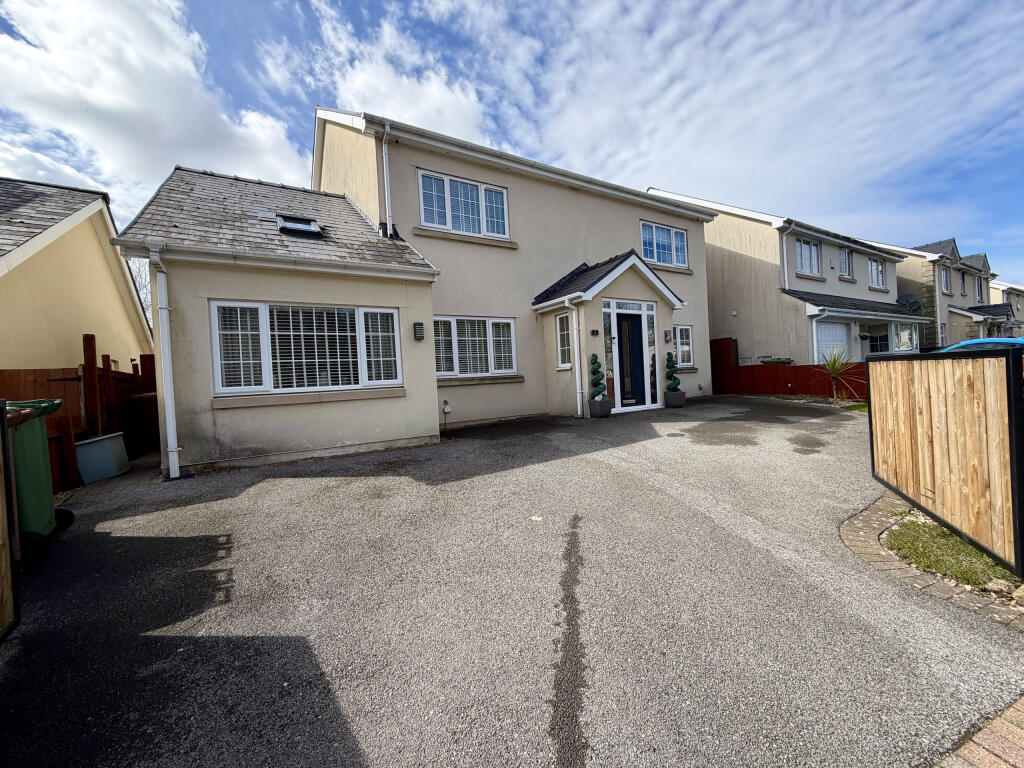 Main image of property: Rhymney Walk, Rhymney, NP22 5BL