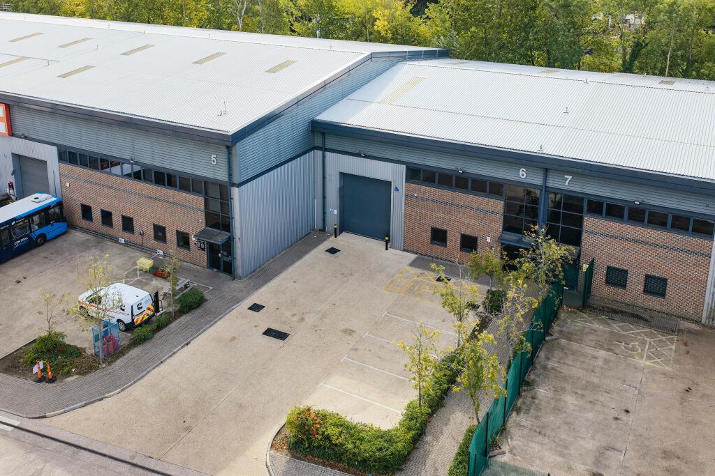 6 Langley Main 2.jpg