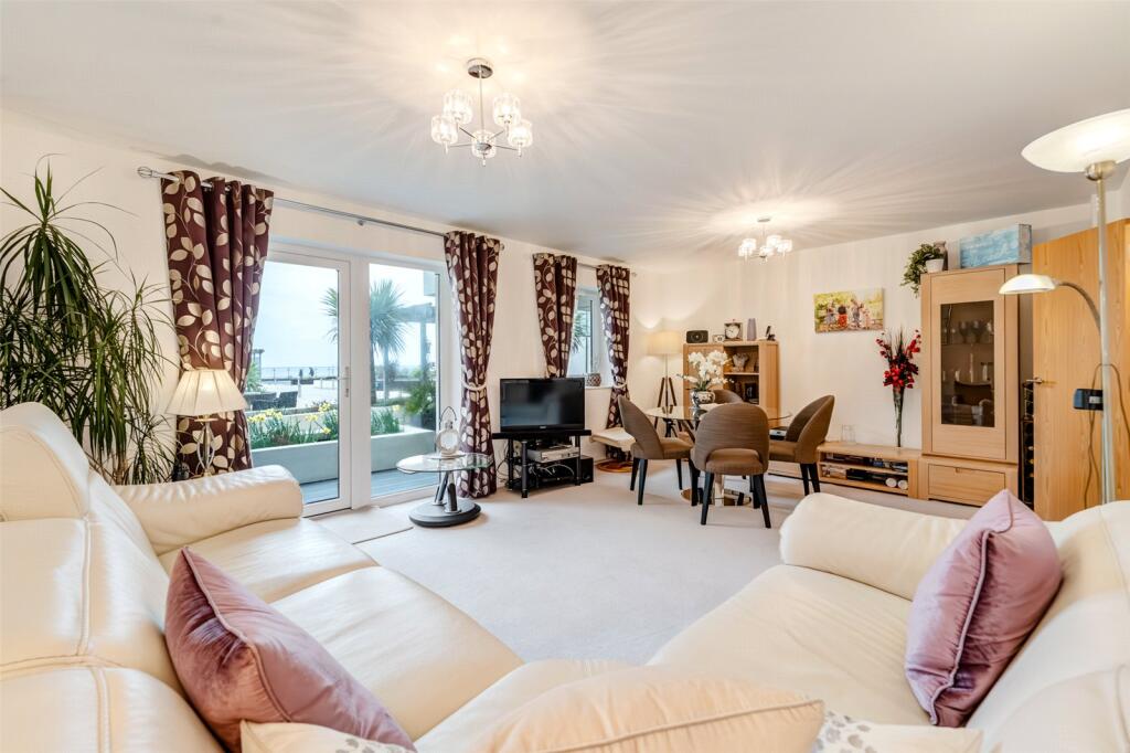 Apartment in Brighton - View 2
