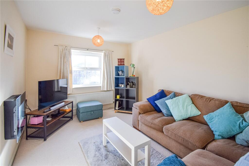 Hillier Road, Devizes, Wiltshire, SN10 photo 4