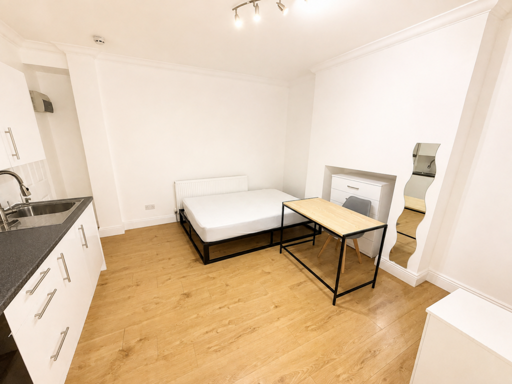 Apartment in London - View 2