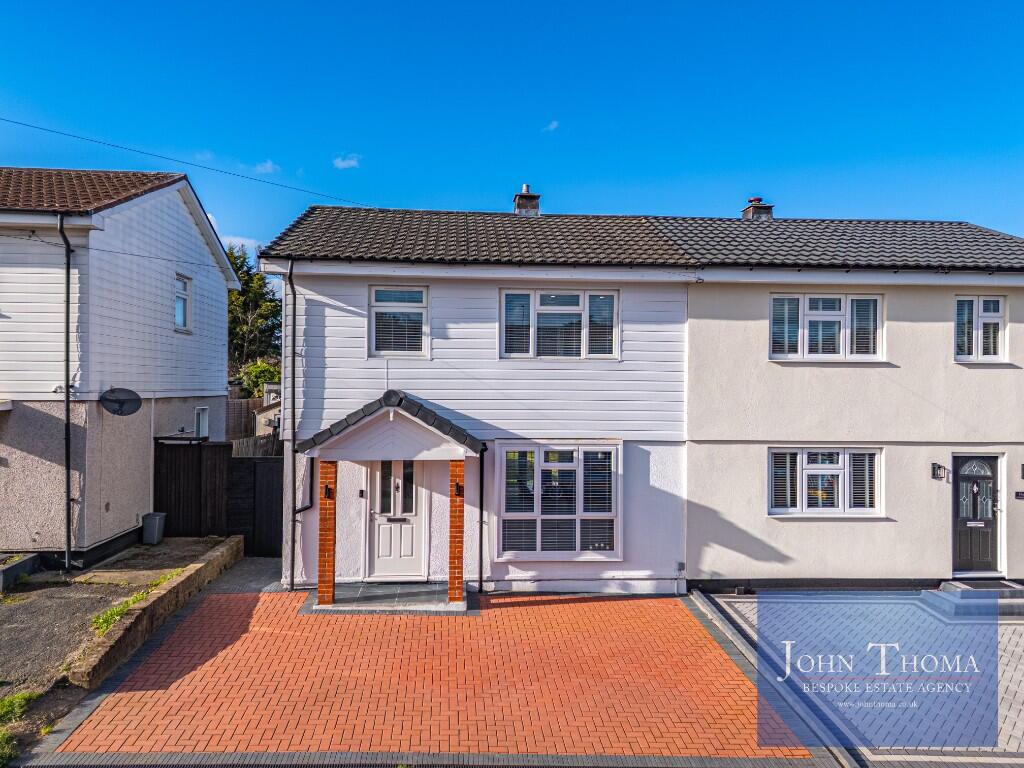 Main image of property: Newmans Lane, Loughton, Essex, IG10