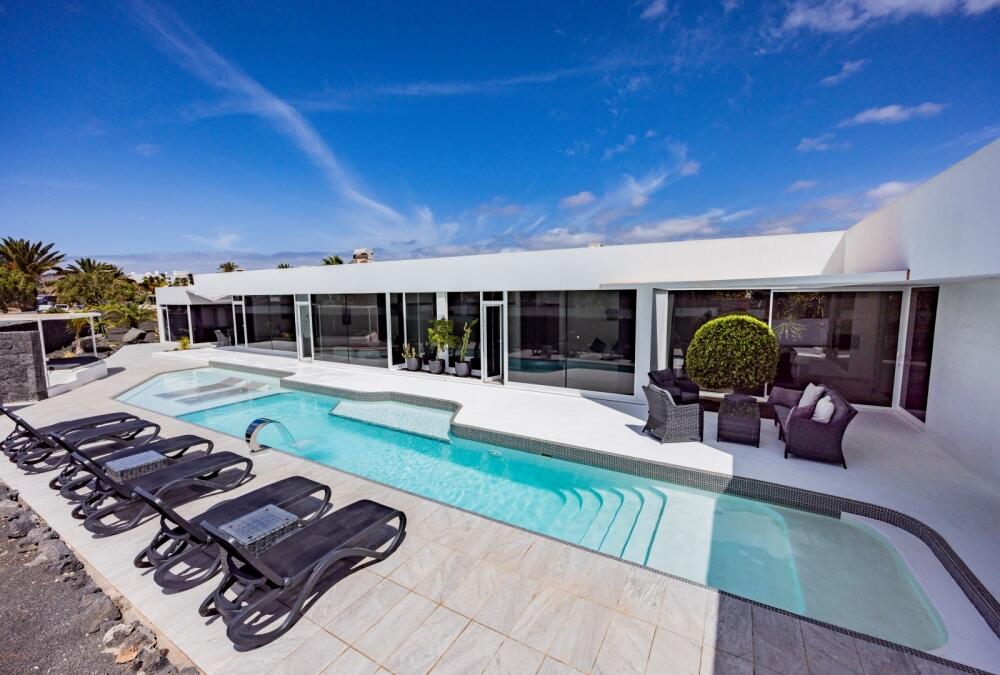 Main image of property: Canary Islands, Lanzarote, Playa Blanca